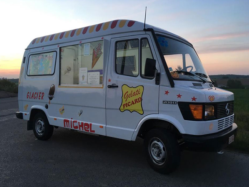 02_Services_Foodtruck_glacier_events_Glaces_Michel_et_fils_Gateau_glacier_sorbet_Tournai_Antoing_Brunehaut_Templeuve_Rumes