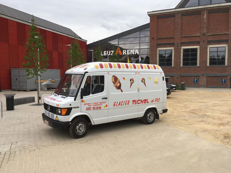 08_Services_Foodtruck_glacier_events_Glaces_Michel_et_fils_Gateau_glacier_sorbet_Tournai_Antoing_Brunehaut_Templeuve_Rumes