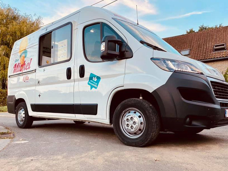16_Services_Foodtruck_glacier_events_Glaces_Michel_et_fils_Gateau_glacier_sorbet_Tournai_Antoing_Brunehaut_Templeuve_Rumes